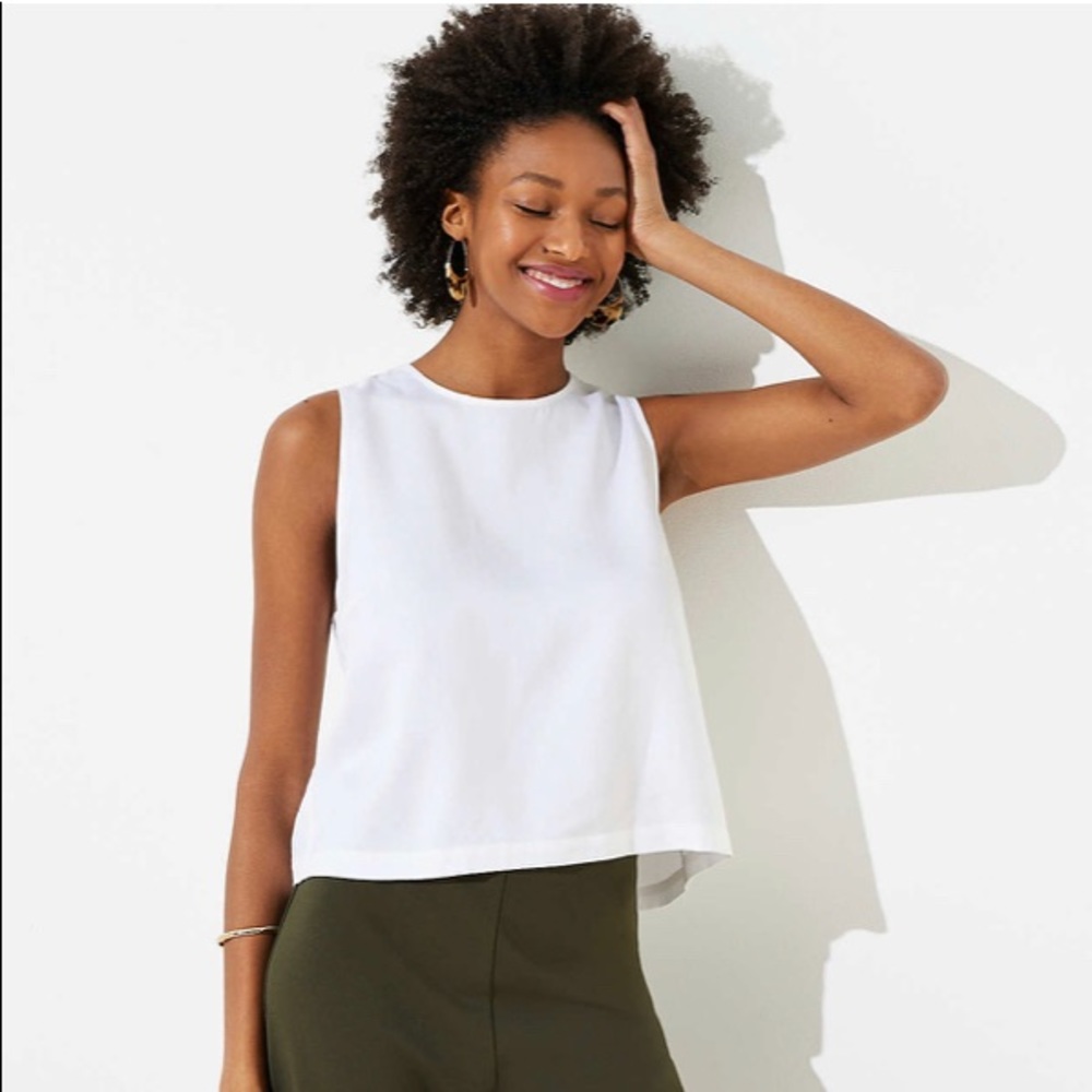 Loft white shirted back shell